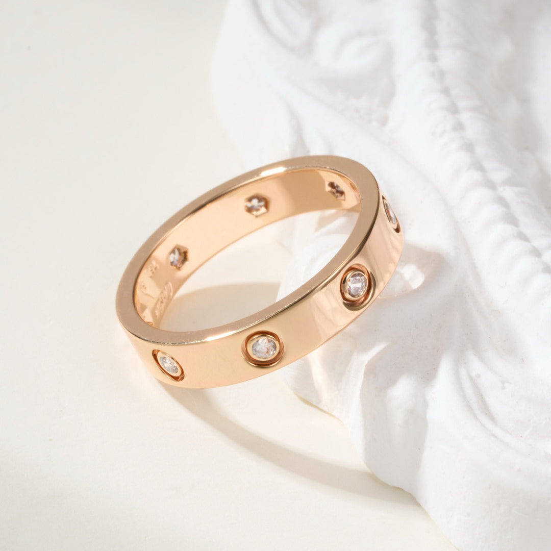 [Ornora Jewelry]LOVE 4MM 8 DIAMOND RING