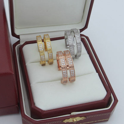 [Ornora Jewelry]LOVE EARRINGS 3.6MM DIAMOND PAVED