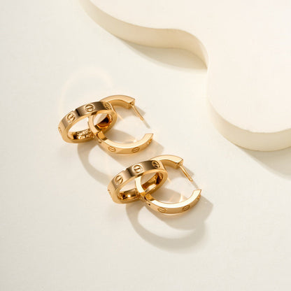 [Ornora Jewelry]LOVE 3.3MM DANGLE HALF DIAMOND EARRINGS