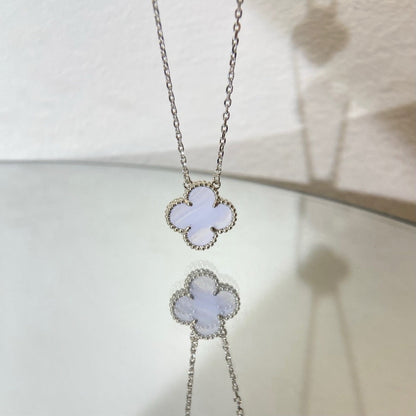 [Ornora Jewelry]CLOVER 15MM BLUE CHALCEDONY NECKLACE SILVER