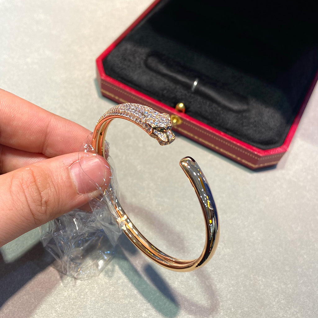 [Ornora Jewelry]PANTHERE HALF DIAMOND OPEN BRACELET