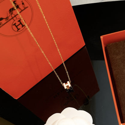[Ornora Jewelry]H WHITE SQUARE GOLD NECKLACE