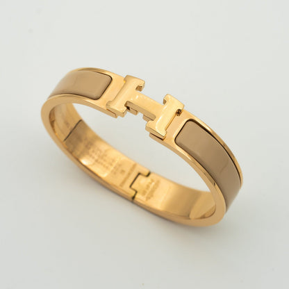 [Ornora Jewelry]H GREY BRACELET
