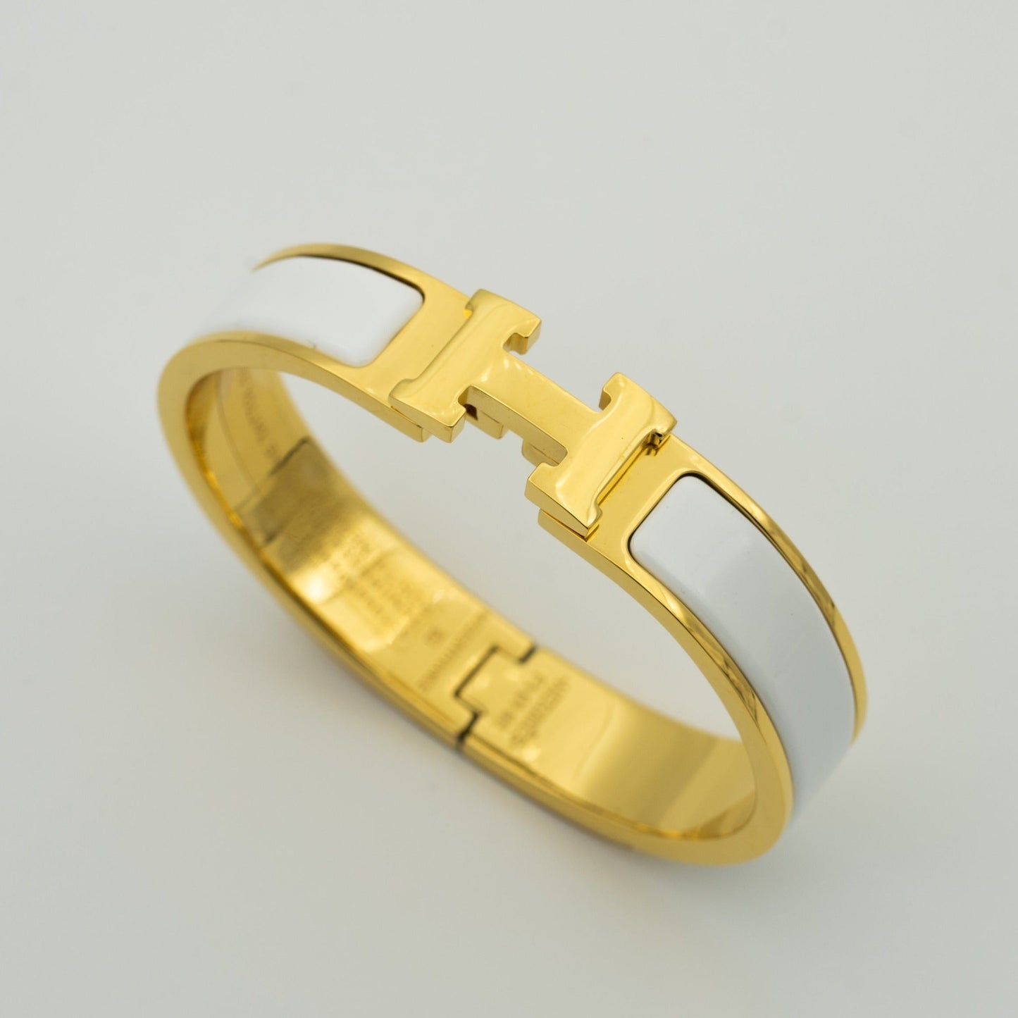[Ornora Jewelry]H WHITE BRACELET