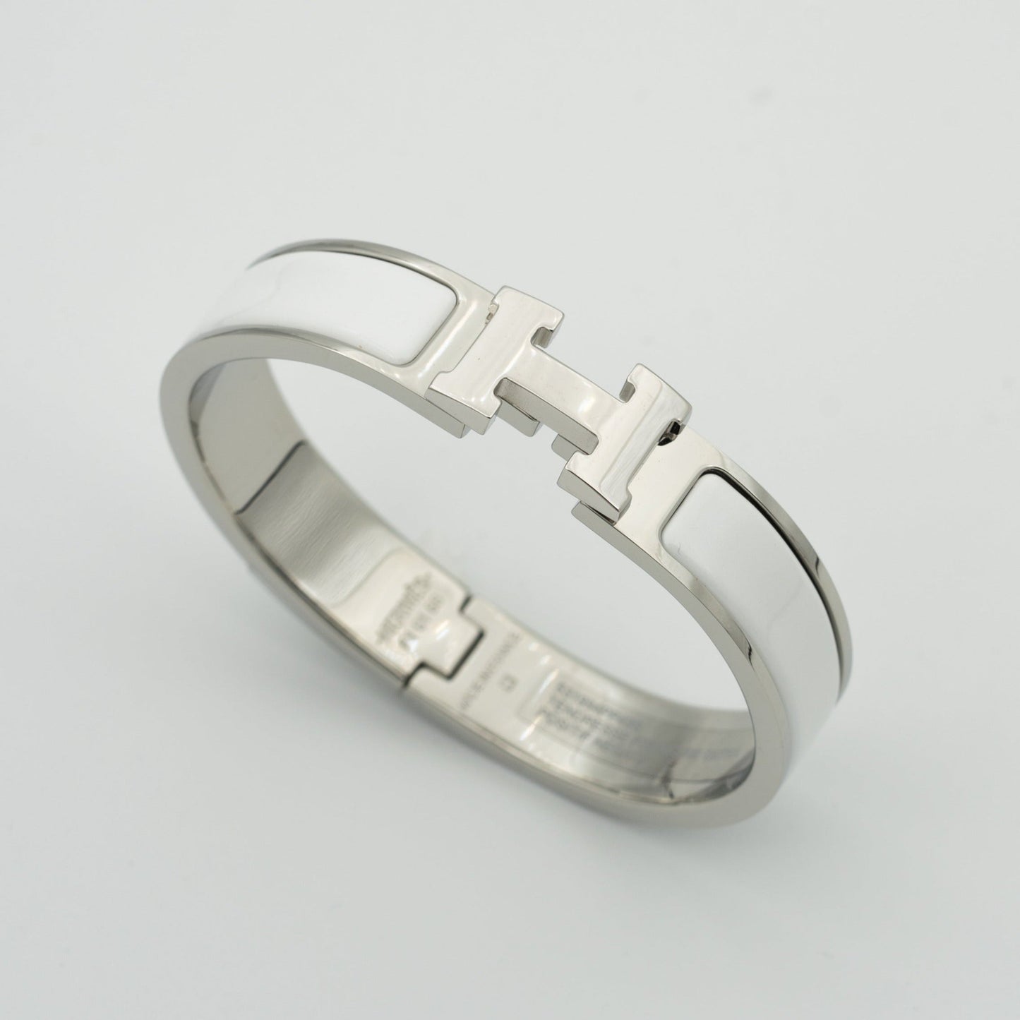 [Ornora Jewelry]H WHITE BRACELET