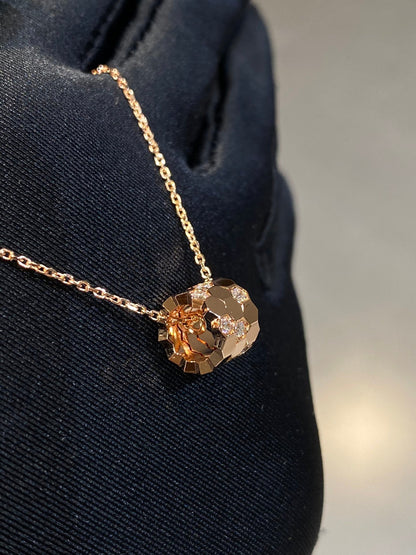 [Ornora Jewelry]BEE LOVE DIAMOND NECKLACE