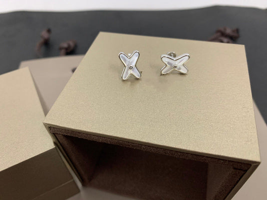 [Ornora Jewelry]JEUX DE WHITE MOP SILVER DIAMOND EARRINGS
