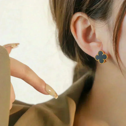 [Ornora Jewelry]CLOVER MEDIUM 1 MOTIFS  ONYX STUD EARRINGS