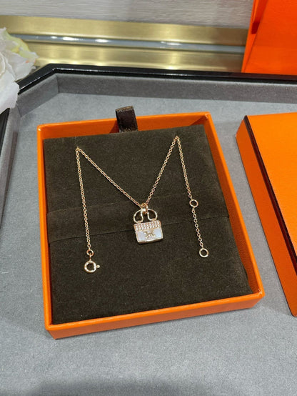 [Ornora Jewelry]H CIRCE MOISSANITE PENDANT NECKLACE GOLD