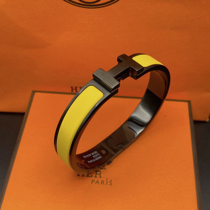 [Ornora Jewelry]CLIC HM SO BLACK YELLOW BRACELET