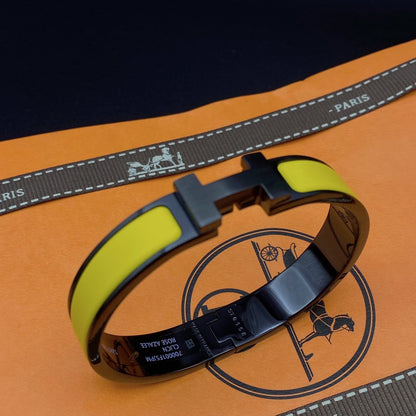 [Ornora Jewelry]CLIC HM SO BLACK YELLOW BRACELET