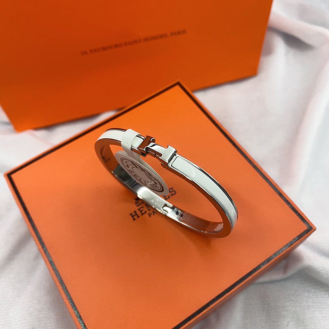 [Ornora Jewelry]CLASSIC HM CLIC WHITE 8MM ENAMEL BRACELET