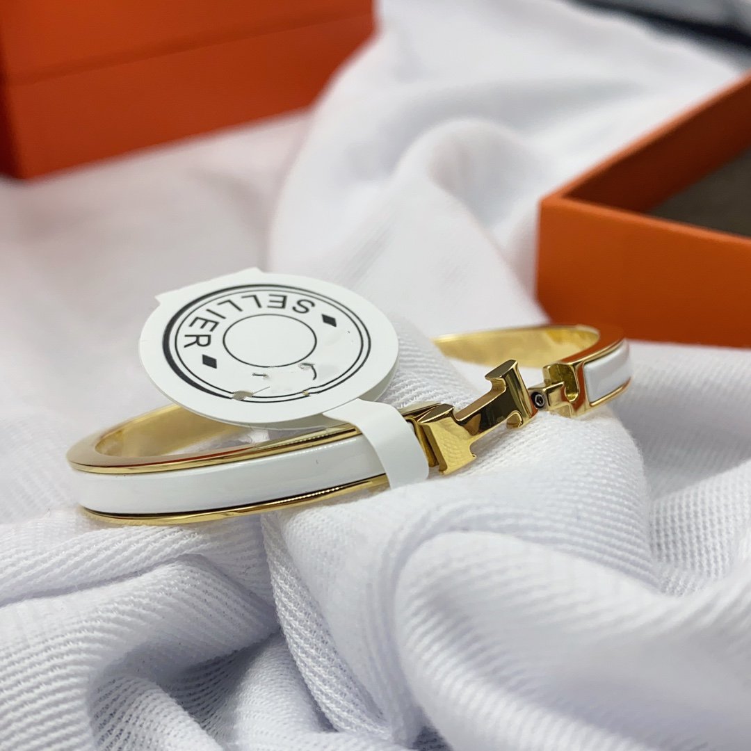 [Ornora Jewelry]CLASSIC HM CLIC WHITE 8MM ENAMEL BRACELET