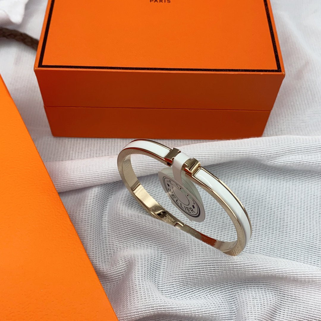 [Ornora Jewelry]CLASSIC HM CLIC WHITE 8MM ENAMEL BRACELET