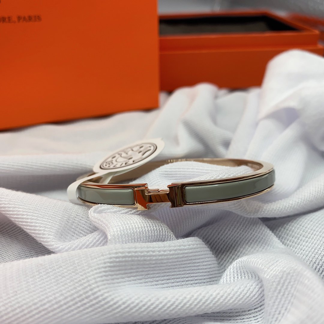[Ornora Jewelry]CLASSIC HM CLIC GREEN 8MM ENAMEL BRACELET