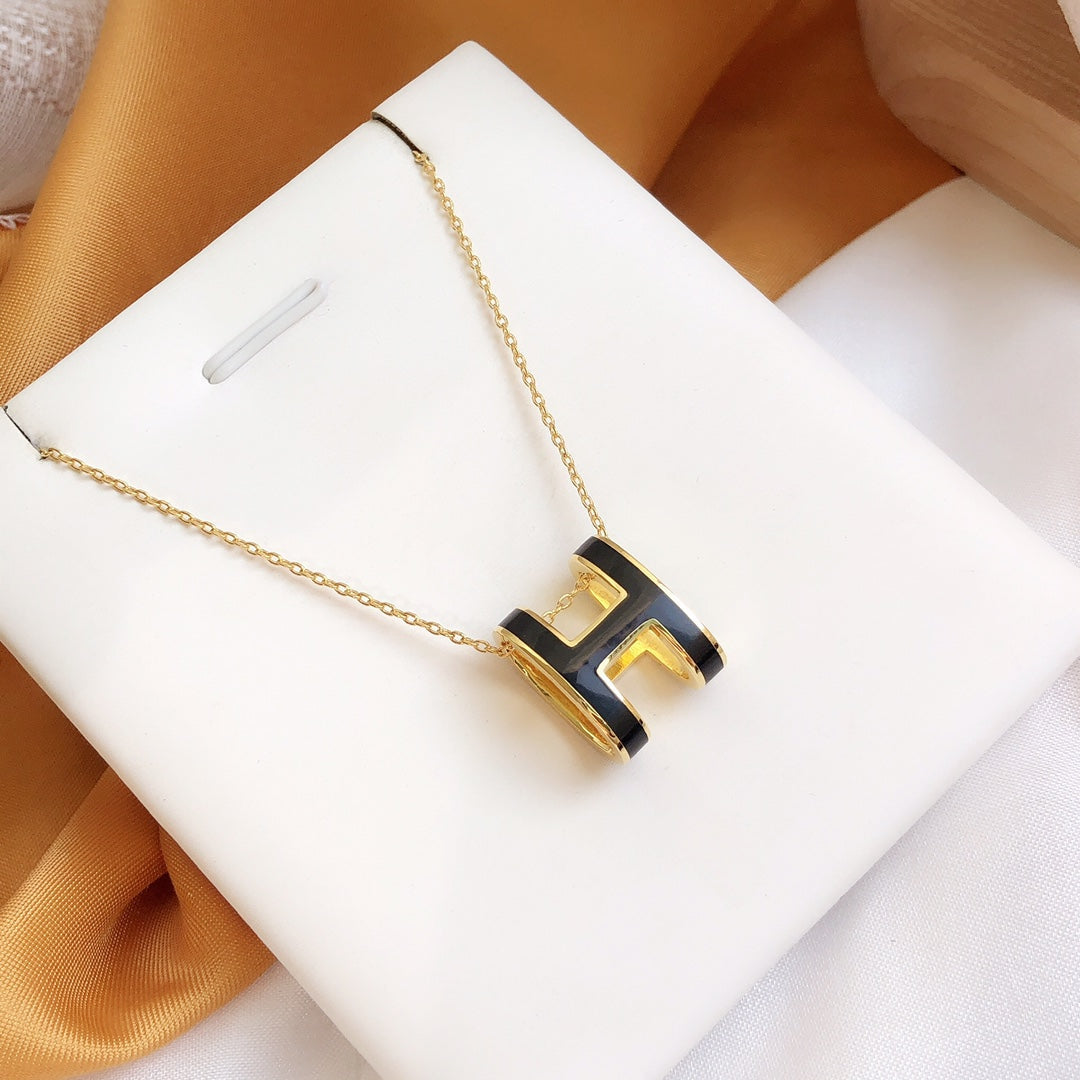 [Ornora Jewelry]HM CLIC BLACK ENAMEL GOLD NECKLACE