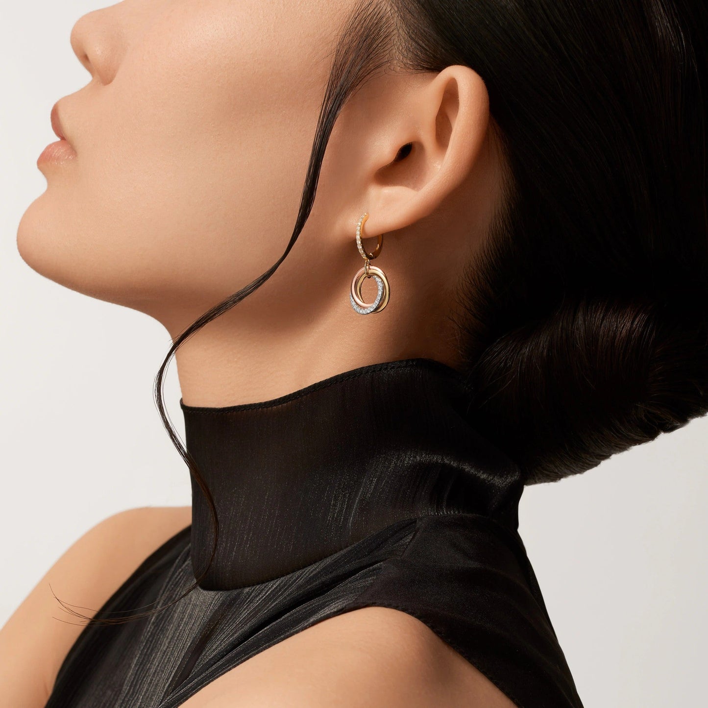 [Ornora Jewelry]TRINITY HALF DIAMOND  EARRINGS