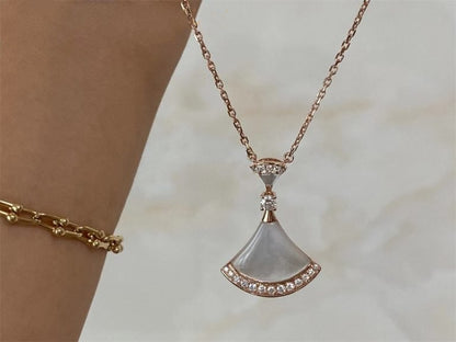 [Ornora Jewelry]DREAM NECKLACE MOP PINK GOLD DIAMOND