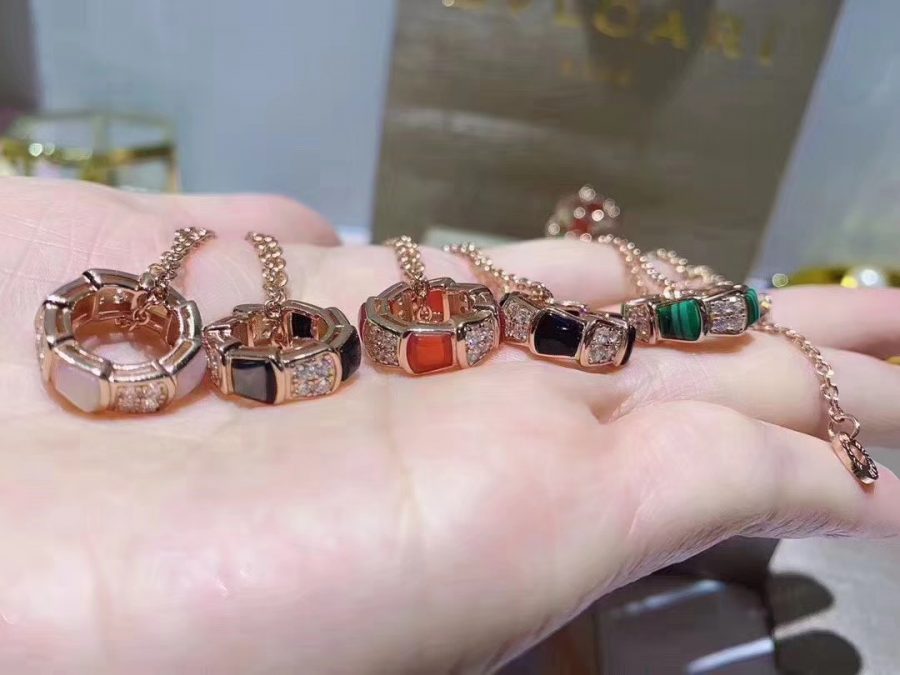 [Ornora Jewelry]SERPENTI PEDANT DIAMOND NECKLACE