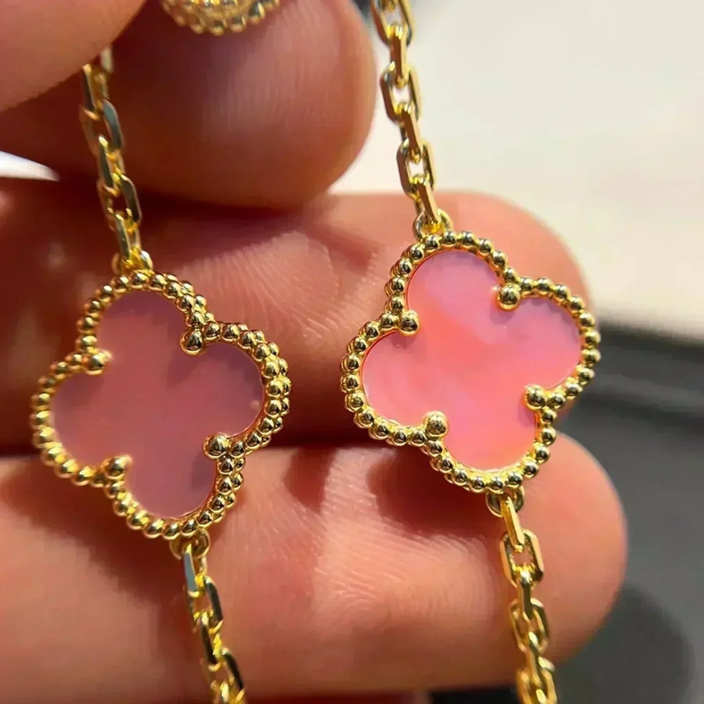 [Ornora Jewelry] CLOVER 5 MOTIFS  PINK MOP BRACELET COLLECTION