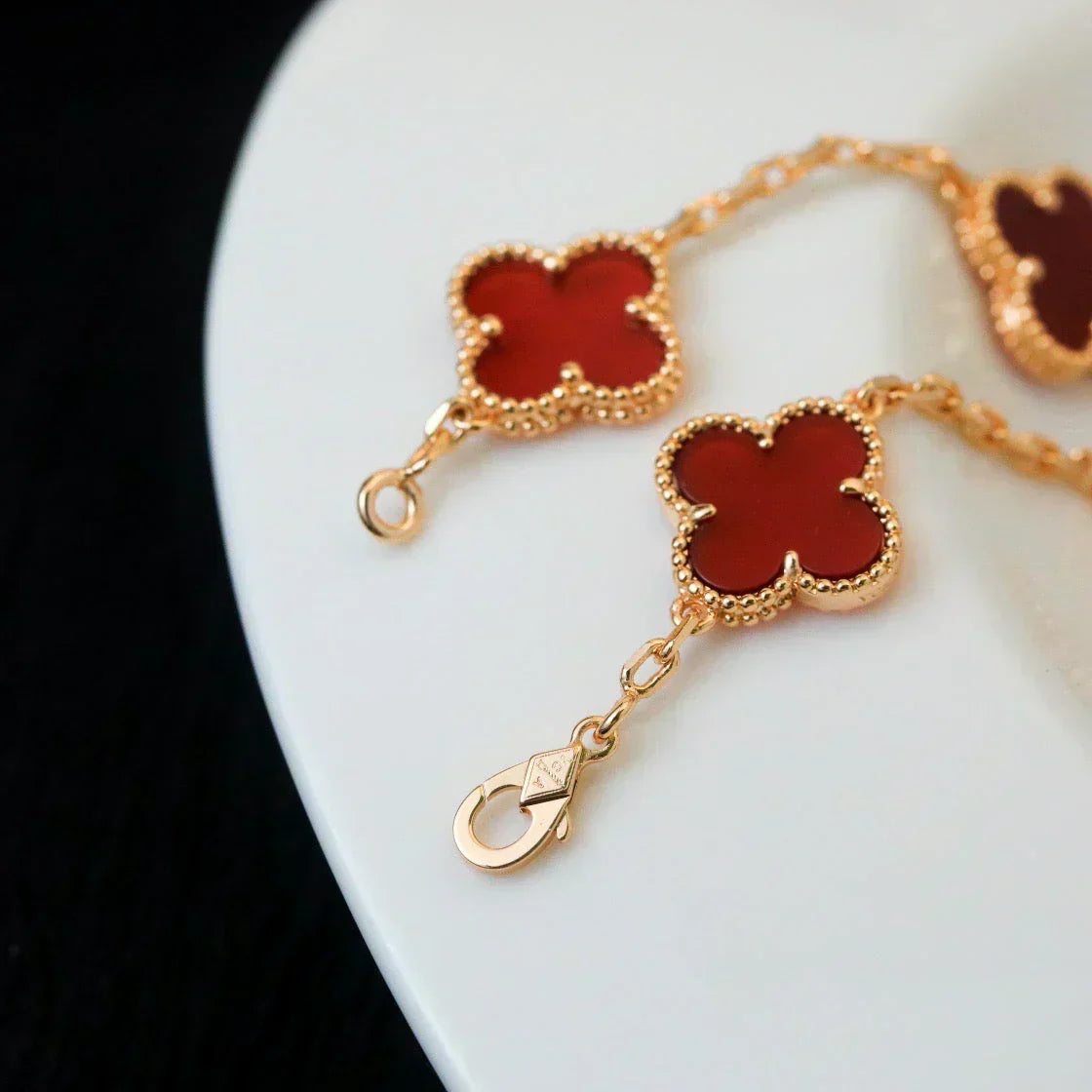 [Ornora Jewelry] CLOVER 5 MOTIF RED CORNELIAN BRACELET COLLECTION