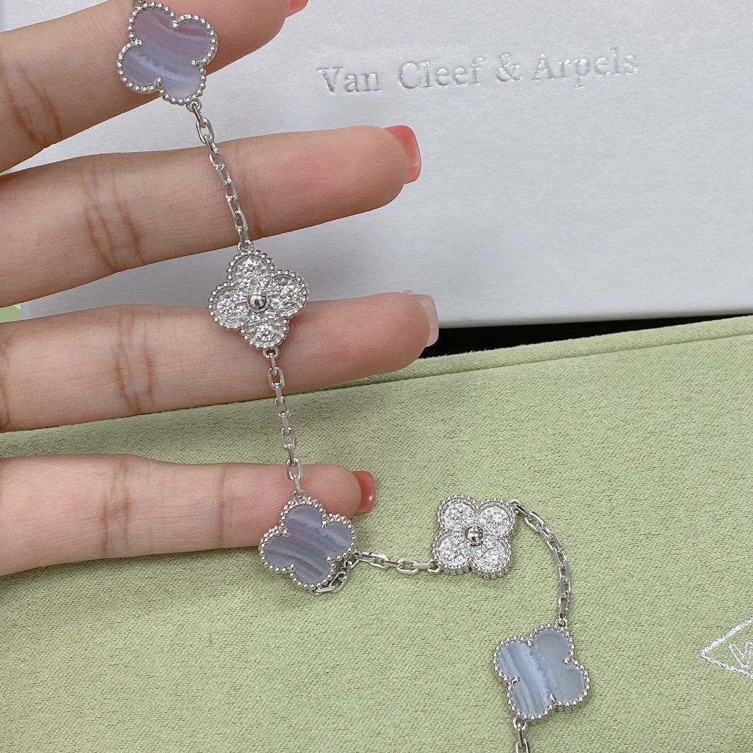 [Ornora Jewelry] CLOVER 5 MOTIF PURPLE CHALCEDONY BRACELET COLLECTION