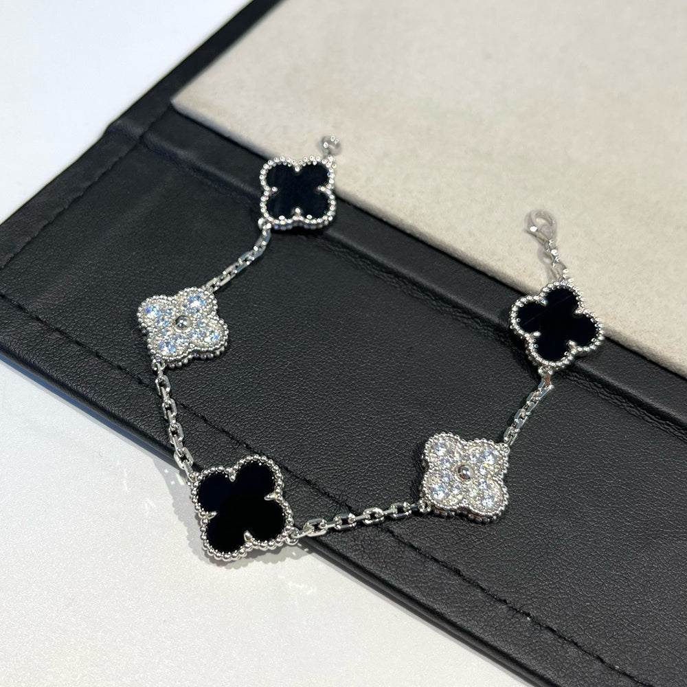 [Ornora Jewelry] CLOVER 5 MOTIF ONYXS BRACELET COLLECTION