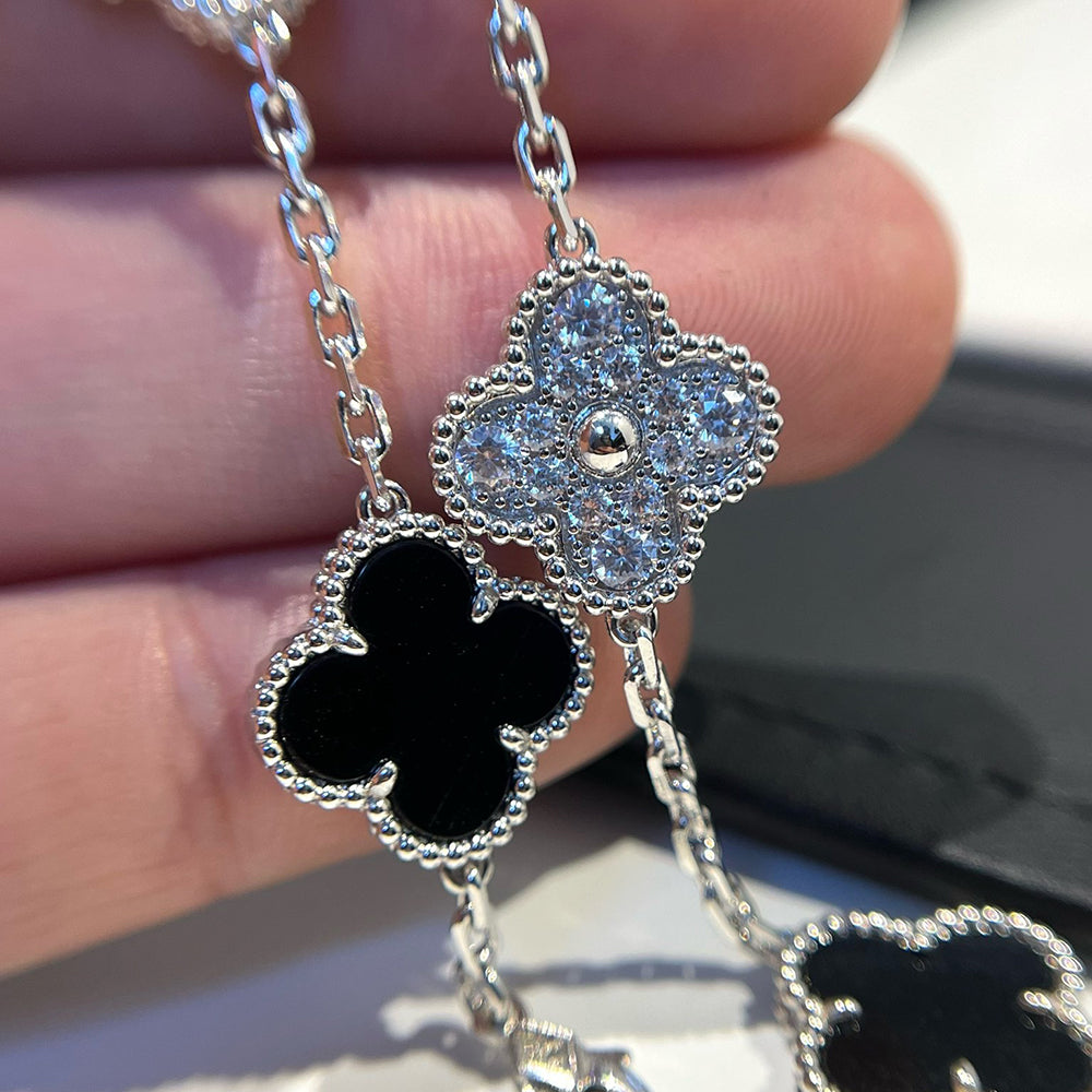 [Ornora Jewelry] CLOVER 5 MOTIF ONYXS BRACELET COLLECTION