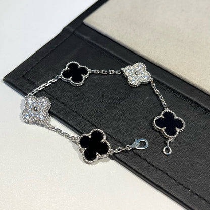 [Ornora Jewelry] CLOVER 5 MOTIF ONYXS BRACELET COLLECTION