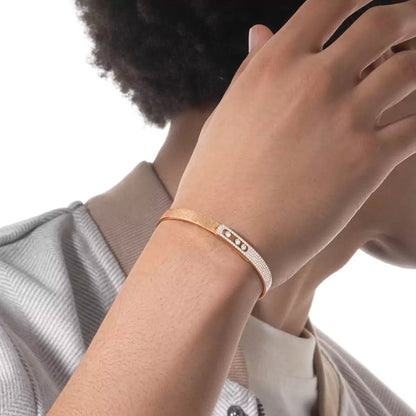 [Ornora Jewelry]Move Noa Ciselé half pavé bangle