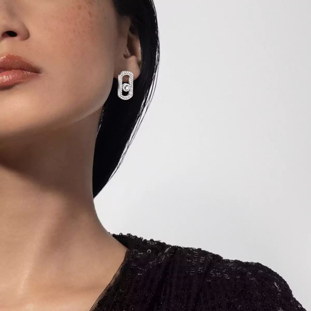 [Ornora Jewelry]So Move Pave_-Set Diamond Earrings in Silver