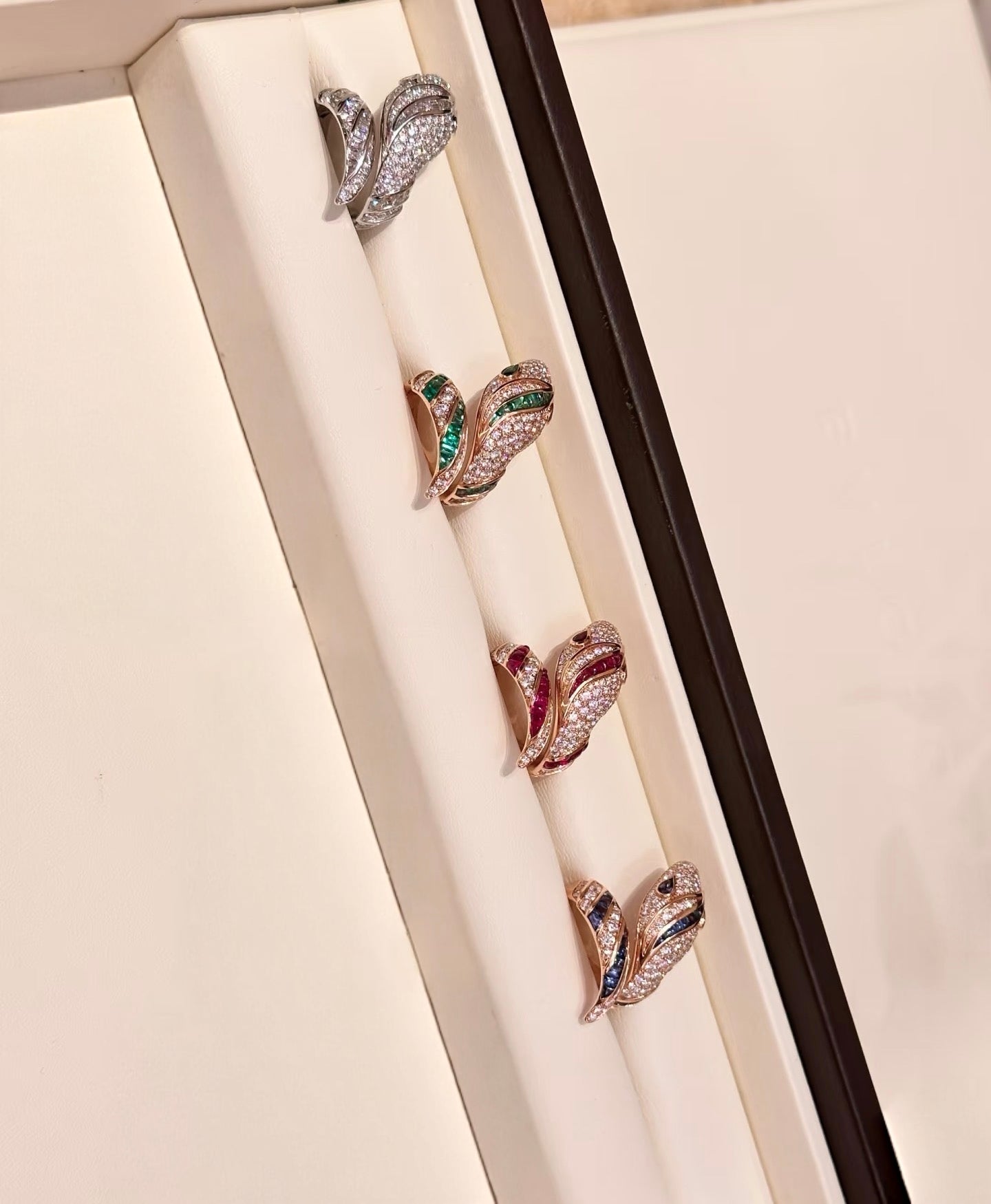[Ornora Jewelry]BRAND NEW LUXURY BLUE SNAKE RING