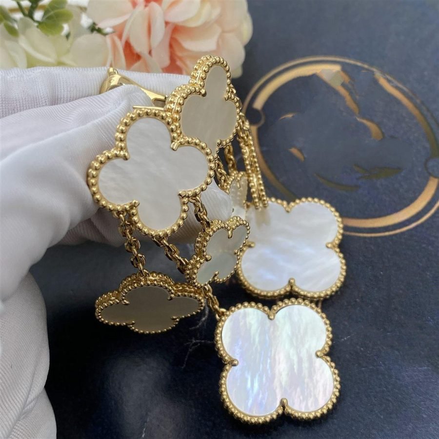 [Ornora Jewelry]CLOVER EARRINGS WHITE MOP 4 MOTIFS GOLD