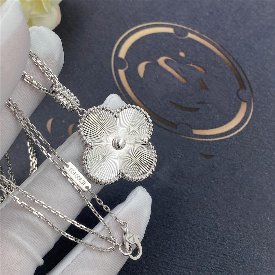 [Ornora Jewelry]CLOVER 25MM SILVER BIG CLOVER NECKLACE