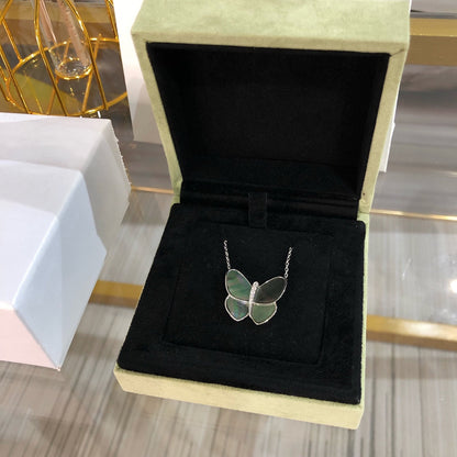 [Ornora Jewelry]LARGE BUTTERFLY SILVER PENDANT DIAMOND NECKLACE