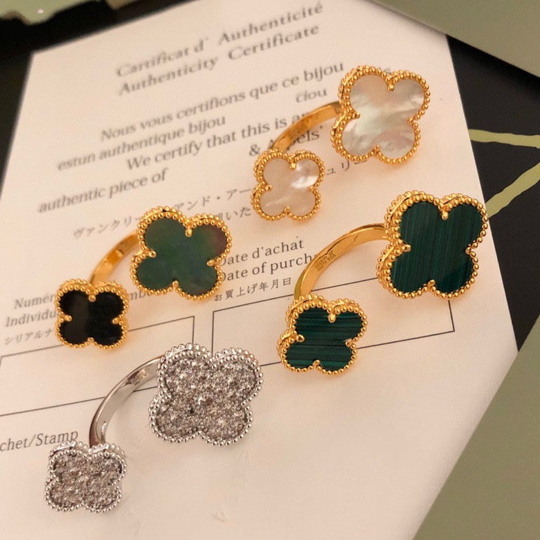 [Ornora Jewelry]CLOVER BETWEEN THE FINGER RING