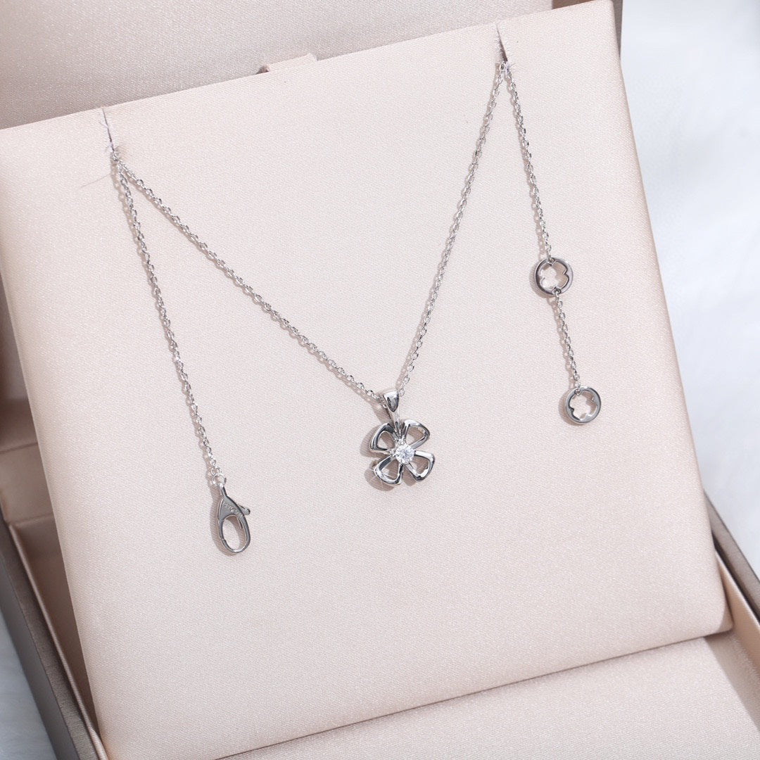 [Ornora Jewelry]FIOREVER NECKLACE DIAMOND CENTER