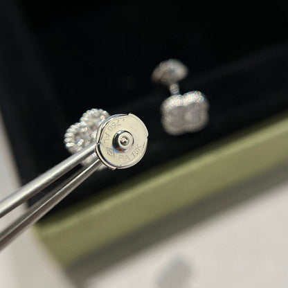 [Ornora Jewelry]CLOVER MINI DIAMOND STUD EARRINGS
