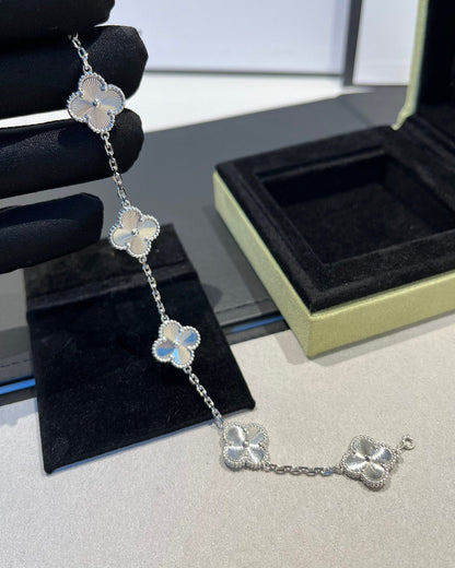 [Ornora Jewelry] CLOVER 5 MOTIF LASER BRACELET COLLECTION