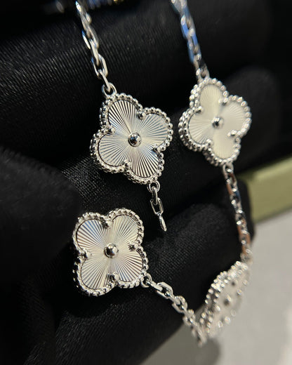 [Ornora Jewelry] CLOVER 5 MOTIF LASER BRACELET COLLECTION