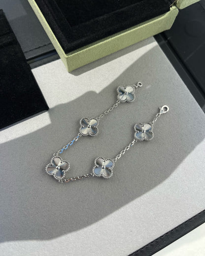 [Ornora Jewelry] CLOVER 5 MOTIF LASER BRACELET COLLECTION